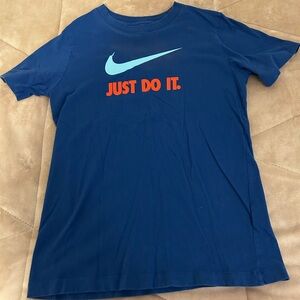 Nike Boys short sleeve blue t shirt size large with logo